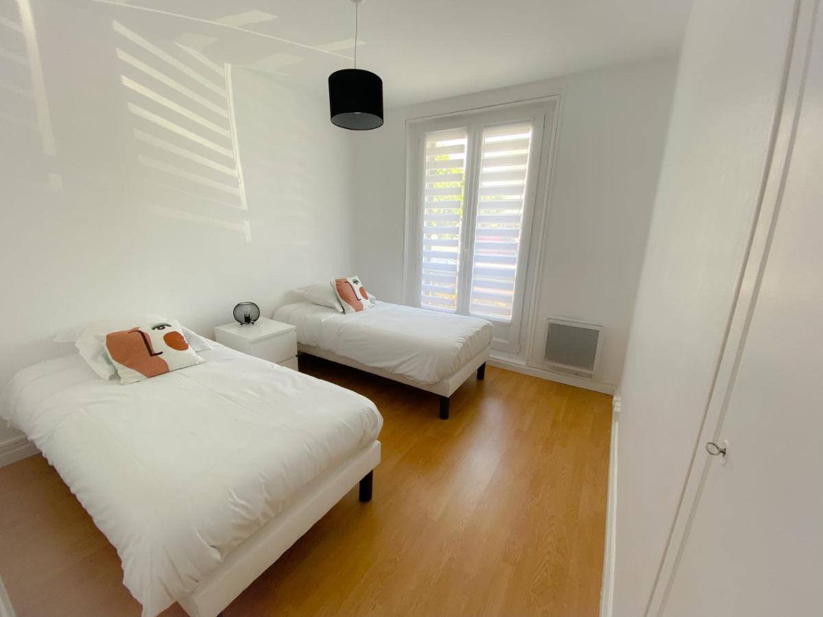 Apartmán Le Familial Calais Exteriér fotografie